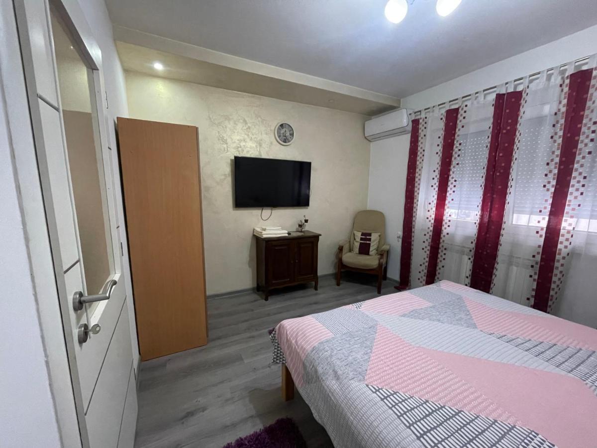 Apartmani Brod ゼニツァ エクステリア 写真